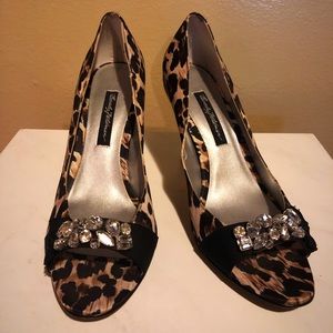 Beverly Feldman Cheetah Print Pumps